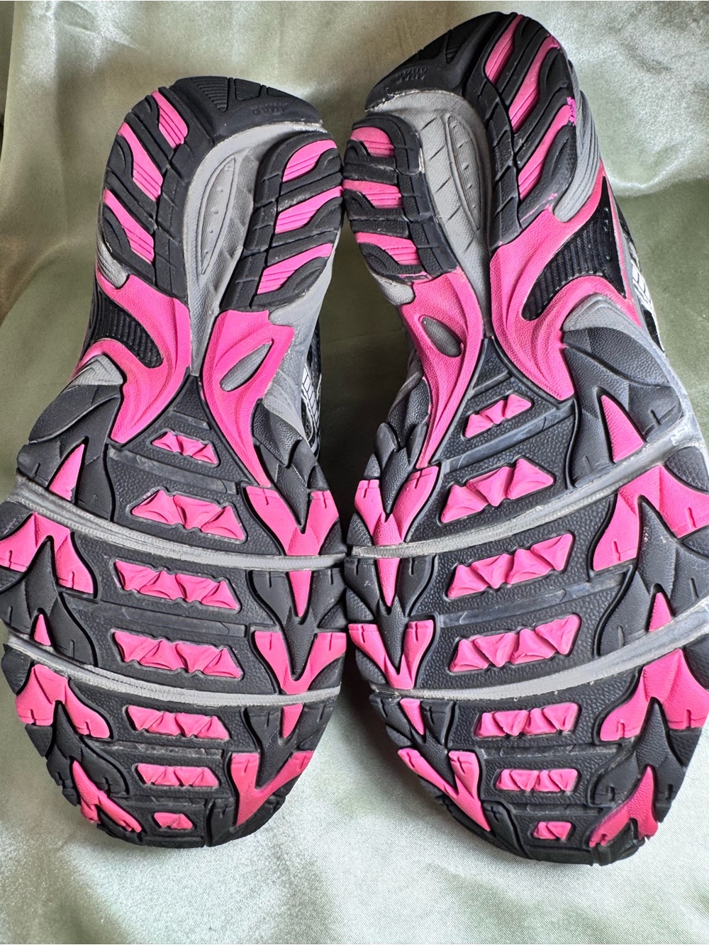 ASICS GEL-Venture 3 Trail Running Shoes Black and Pink T283N Women’s 8.5 - Picture 7 of 8